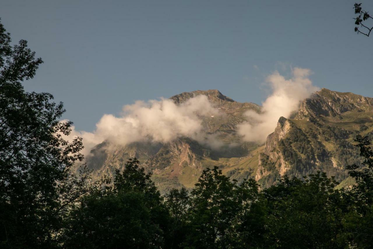 Granges LASCOSTES isolées et insolites en montagne à Loudenvielle dans les HAUTES-PYRENEES du dimanche au dimanche en principe néanmoins pour des séjours entre 4 et 7 nuits contactez-nous par la messagerie Exterior foto
