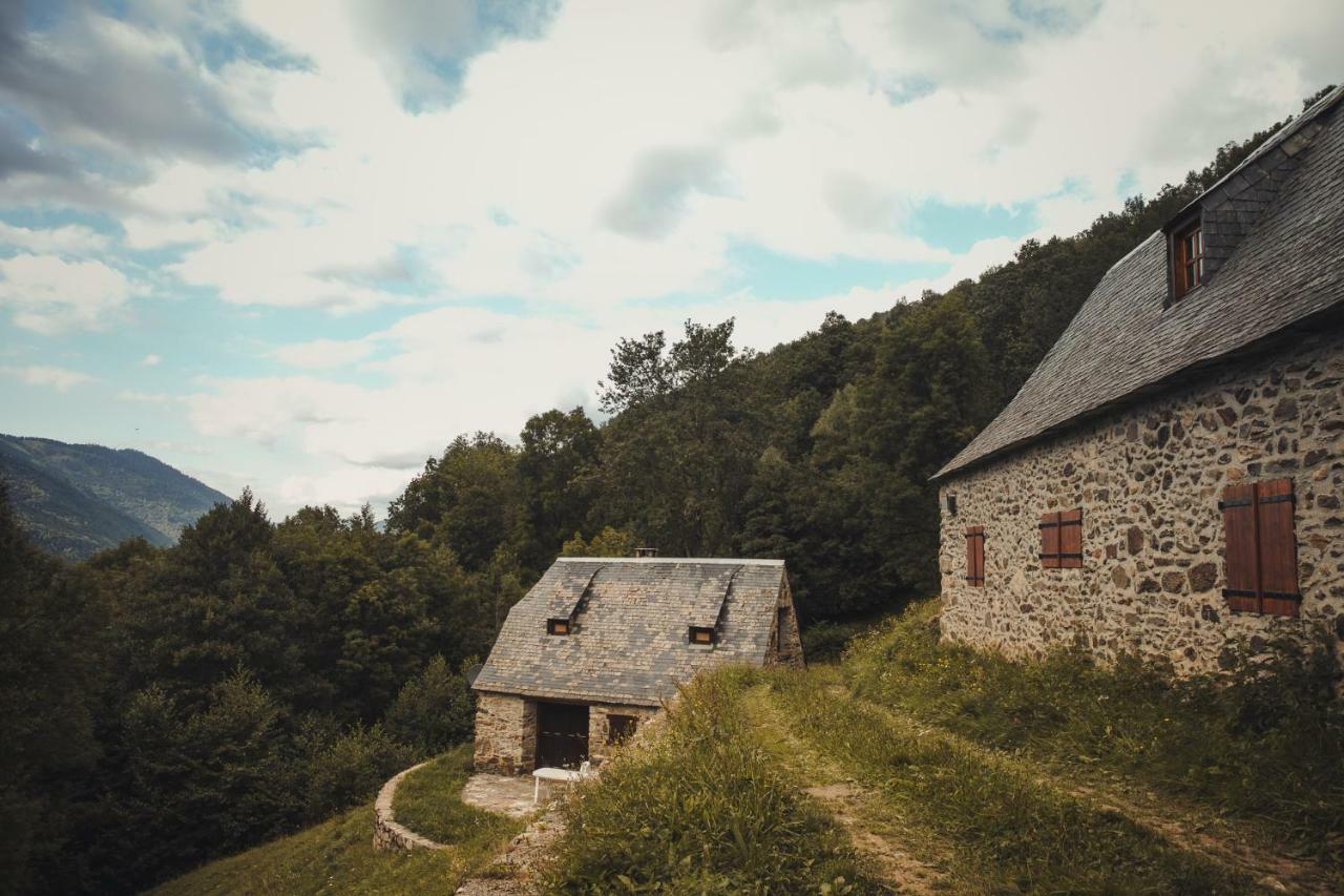 Granges LASCOSTES isolées et insolites en montagne à Loudenvielle dans les HAUTES-PYRENEES du dimanche au dimanche en principe néanmoins pour des séjours entre 4 et 7 nuits contactez-nous par la messagerie Exterior foto